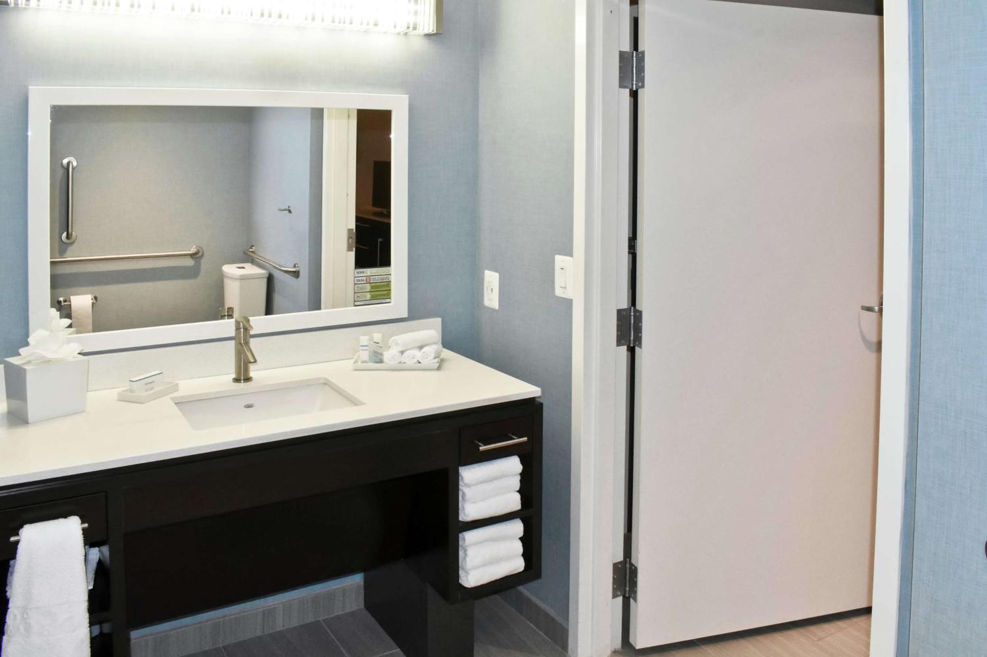 Home2 Suites By Hilton Charles Town Kültér fotó