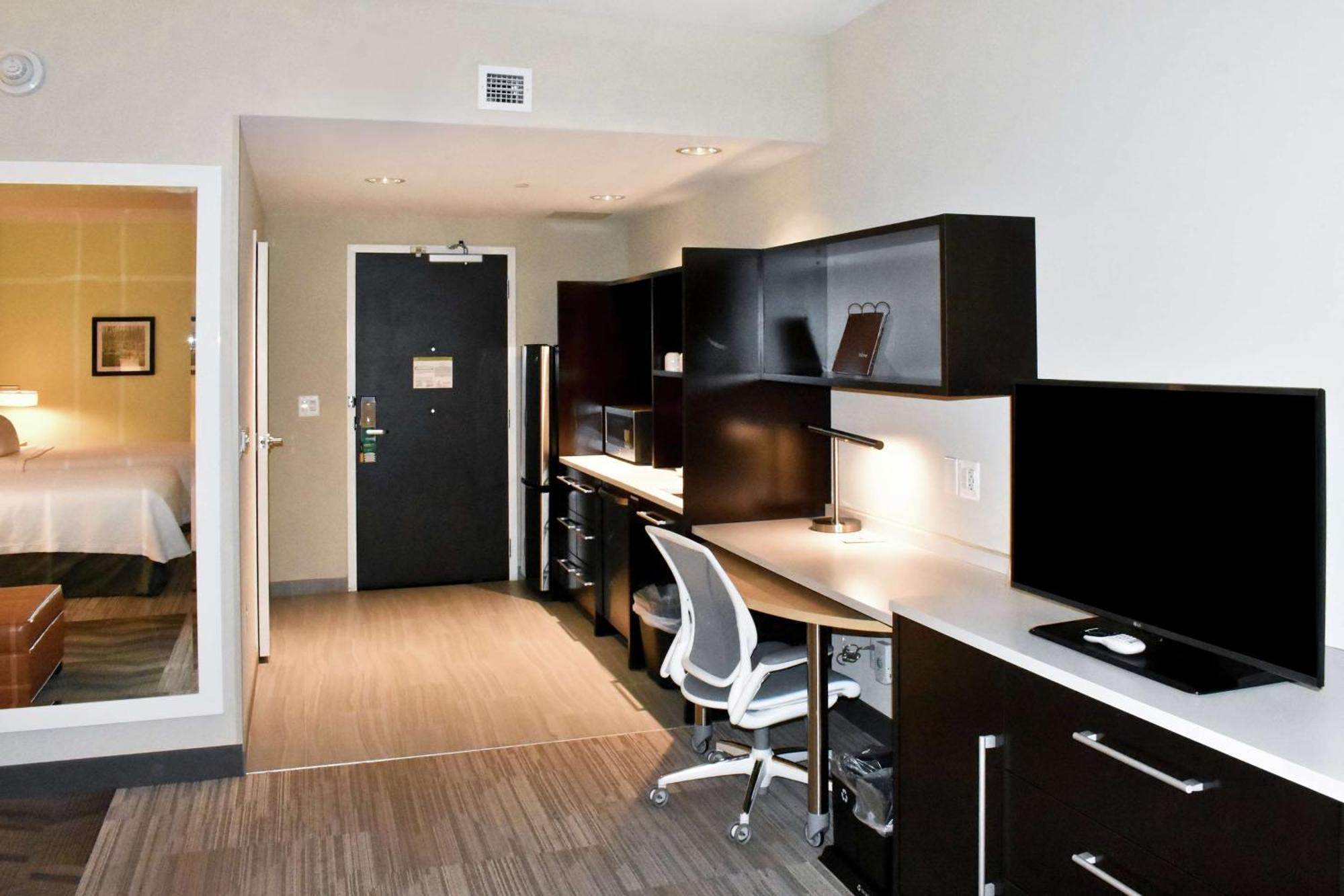Home2 Suites By Hilton Charles Town Kültér fotó